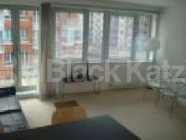 			A must see flat!!!, 1 Bedroom, 1 bath, 1 reception Flat			 Vision 7: Garrand court, Holloway